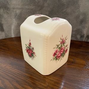 Vintage Ceramic Rose Print Tissue Box Cover